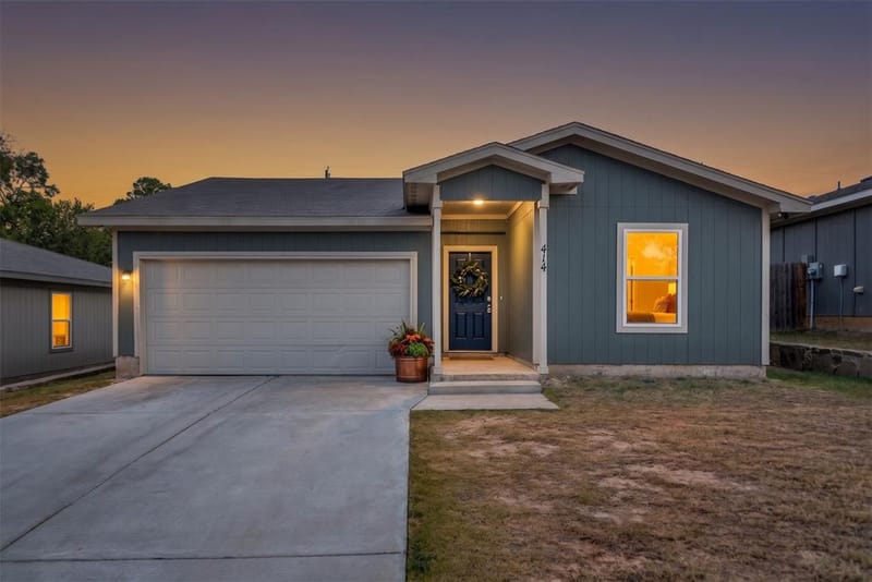 414 E Munson Street, Denison TX 75021