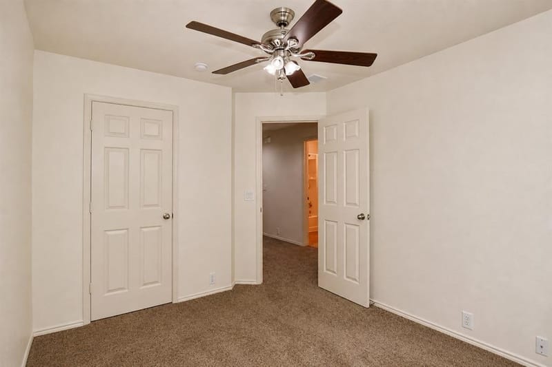 2219 Glacier Park Lane, Grand Prairie TX 75050 - Photo 25