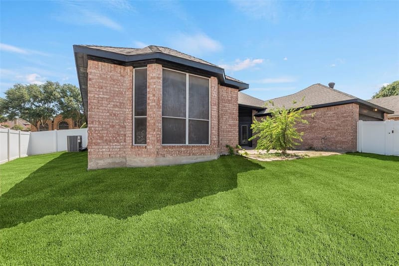 517 Quick Silver Drive, DeSoto TX 75115 - Photo 23