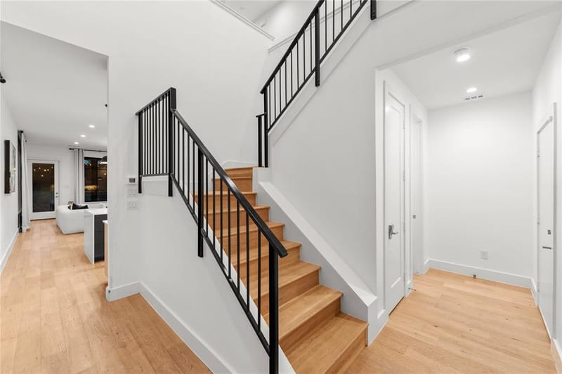 1230 Haines Avenue, Dallas TX 75208 - Photo 8