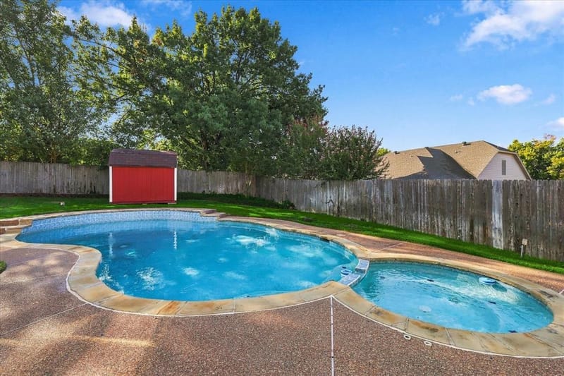 1628 Bedfordshire, Bedford TX 76021 - Photo 34