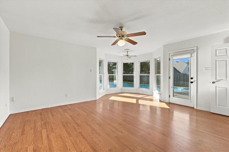 1628 Bedfordshire, Bedford TX 76021 - Photo 19