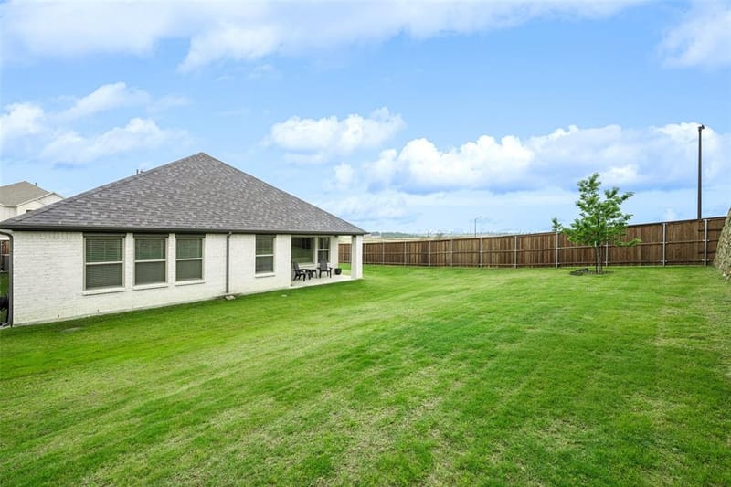 10544 Landry Bluff Lane, Fort Worth TX 76126 - Photo 33