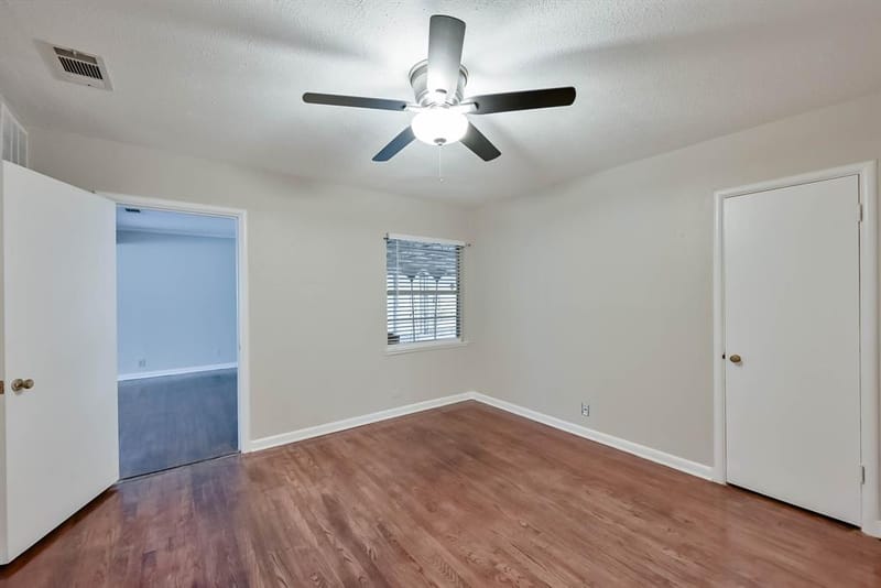 1122 W Park Row Drive, Arlington TX 76013 - Photo 27
