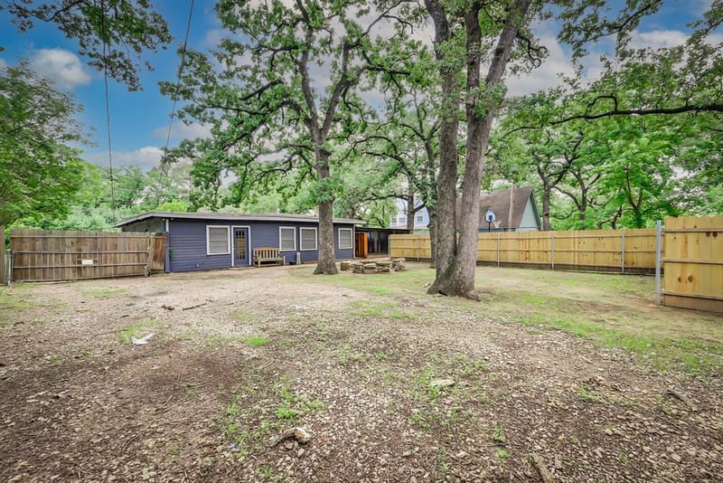 1122 W Park Row Drive, Arlington TX 76013 - Photo 35