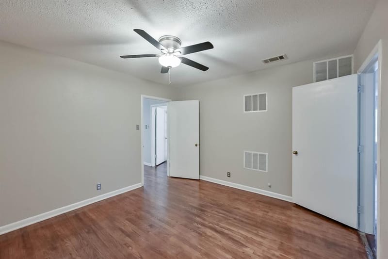 1122 W Park Row Drive, Arlington TX 76013 - Photo 29