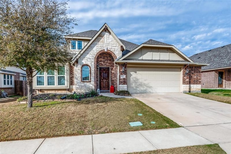 9312 Wellington Drive, Little Elm TX 75068 - Photo 2