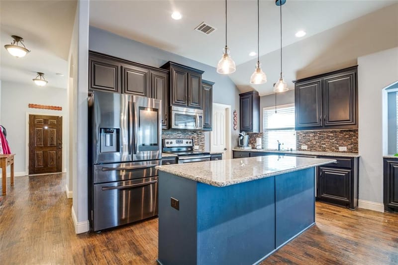 9312 Wellington Drive, Little Elm TX 75068 - Photo 6