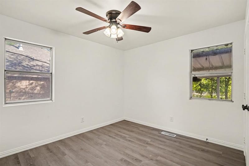 4305 Lucero Drive, Granbury TX 76048 - Photo 12