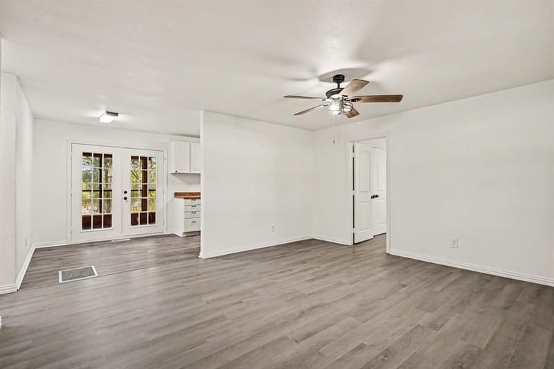 4305 Lucero Drive, Granbury TX 76048 - Photo 5