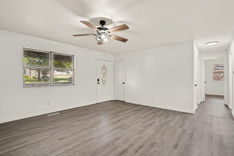 4305 Lucero Drive, Granbury TX 76048 - Photo 4