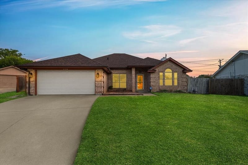 5748 Caracas Drive, North Richland Hills TX 76180 - Photo 2