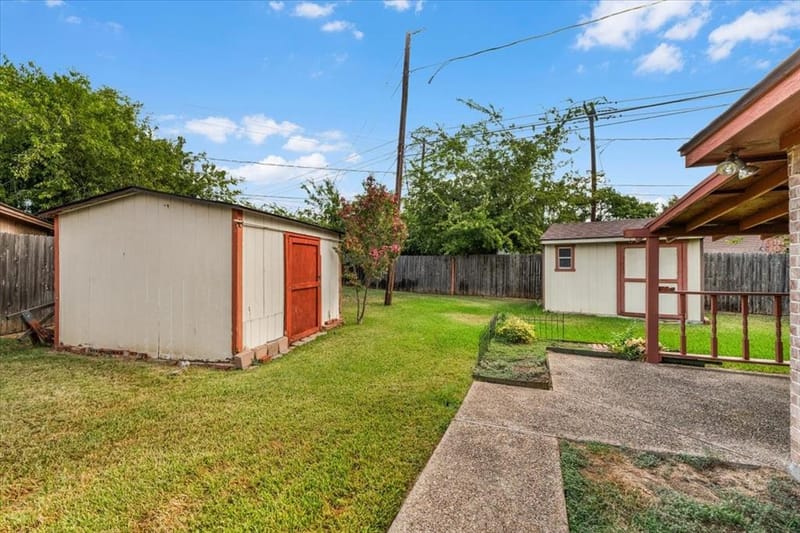 5748 Caracas Drive, North Richland Hills TX 76180 - Photo 33