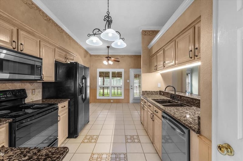 5748 Caracas Drive, North Richland Hills TX 76180 - Photo 15