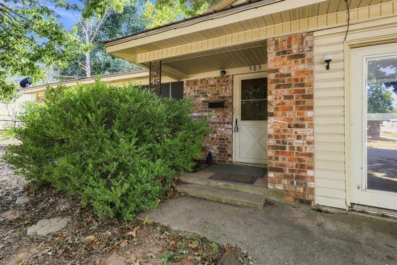 503 N College Street, Whitesboro TX 76273 - Photo 6