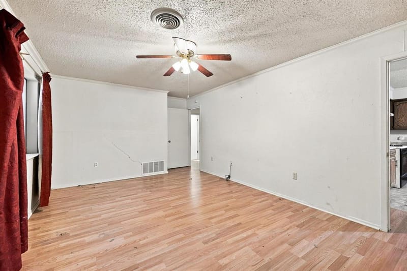 503 N College Street, Whitesboro TX 76273 - Photo 7