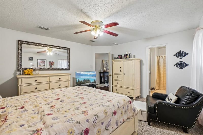659 Pondview Drive, Cedar Hill TX 75104 - Photo 12
