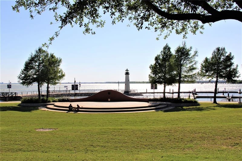 5201 Woodway Drive, Denton TX 76226 - Photo 15