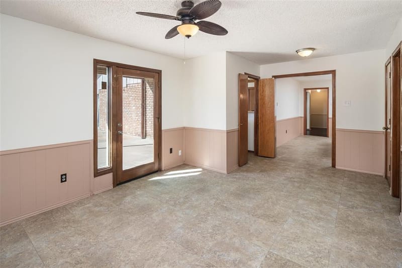 2621 Country Club Parkway, Garland TX 75043 - Photo 23