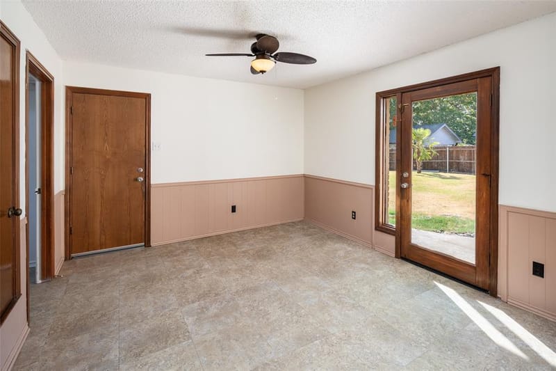 2621 Country Club Parkway, Garland TX 75043 - Photo 22