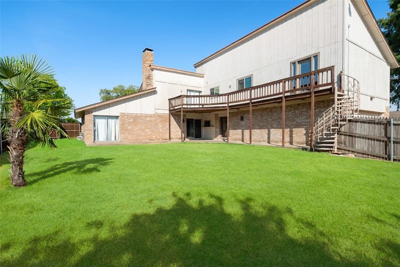 2621 Country Club Parkway, Garland TX 75043 - Photo 35