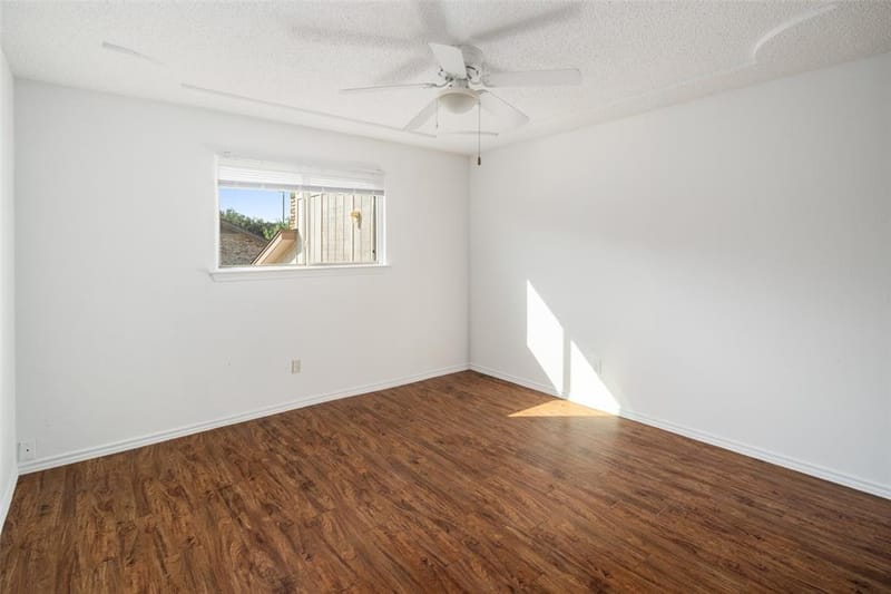 2621 Country Club Parkway, Garland TX 75043 - Photo 29