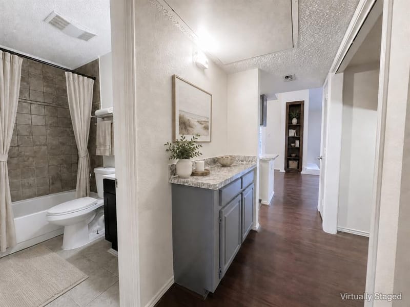 7525 Holly Hill Drive # 10, Dallas TX 75231 - Photo 10