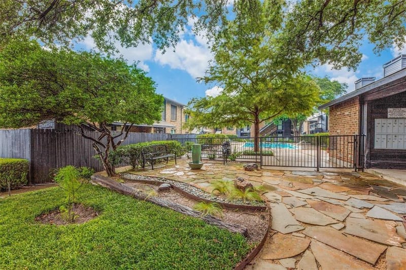 7525 Holly Hill Drive # 10, Dallas TX 75231 - Photo 21