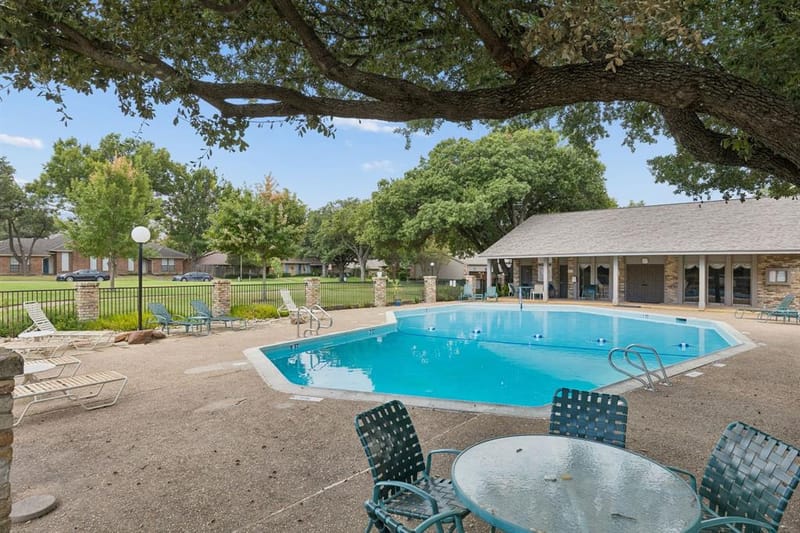 9622 Highland View Drive, Dallas TX 75238 - Photo 29