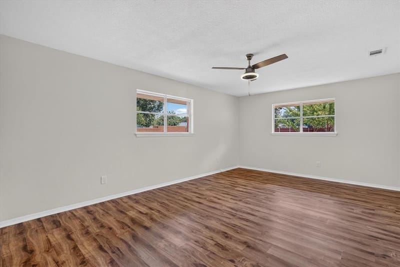 6301 Wheaton Drive, Fort Worth TX 76133 - Photo 13