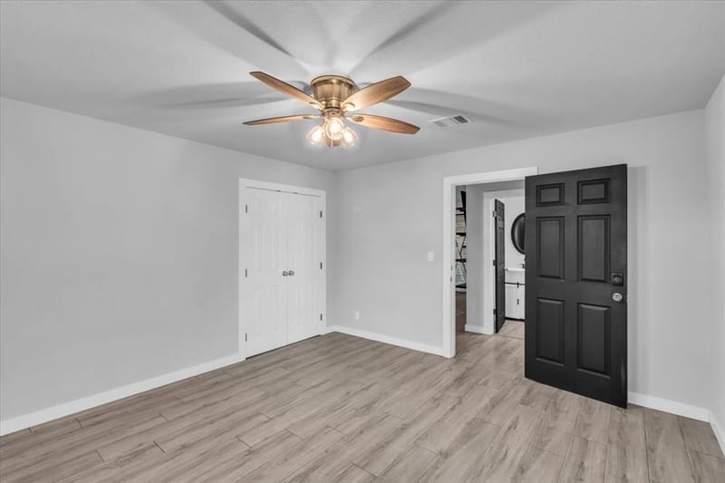 211 W Stegall Drive, Robinson TX 76706 - Photo 17