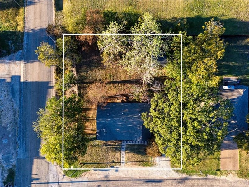 211 W Stegall Drive, Robinson TX 76706 - Photo 30