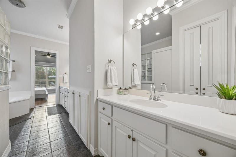 1129 Wishing Well Court, Cedar Hill TX 75104 - Photo 12