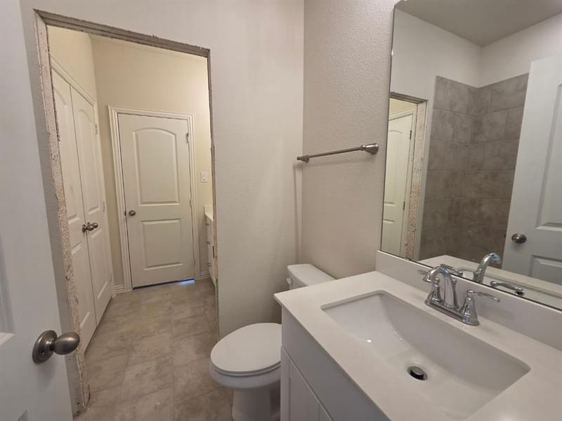 804 Silverleaf Drive, Ennis TX 75119 - Photo 9