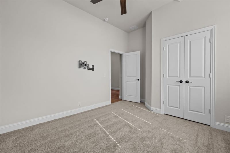 609 Pawprint Hollow, Godley TX 76044 - Photo 20