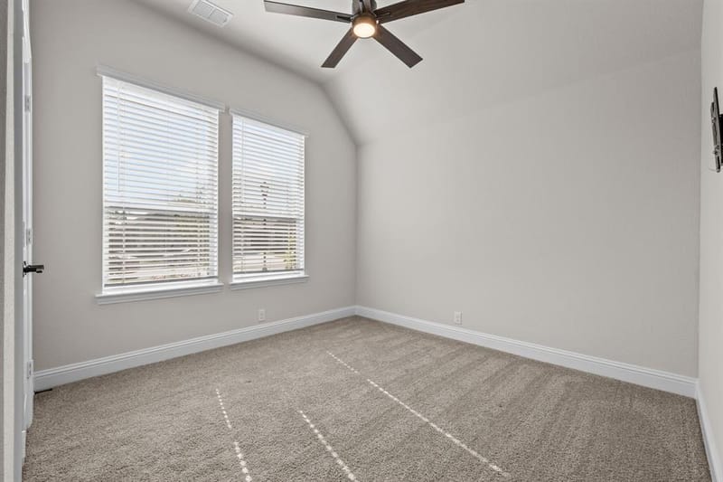 609 Pawprint Hollow, Godley TX 76044 - Photo 21