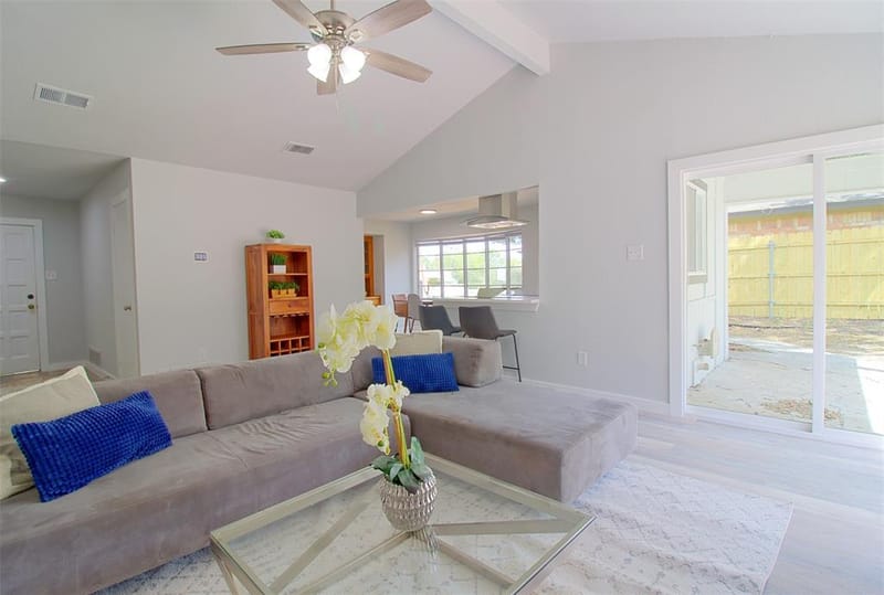 5109 Parliament Drive, Arlington TX 76017 - Photo 8