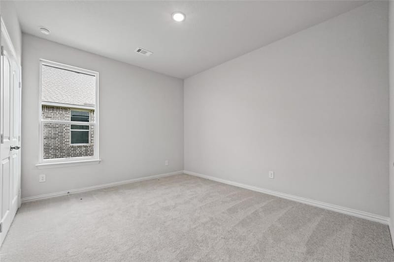806 Silverleaf Drive, Ennis TX 75119 - Photo 17