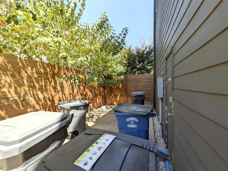 2723 Kimsey Drive # 104, Dallas TX 75235 - Photo 34