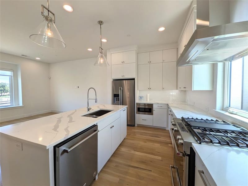 2723 Kimsey Drive # 104, Dallas TX 75235 - Photo 14