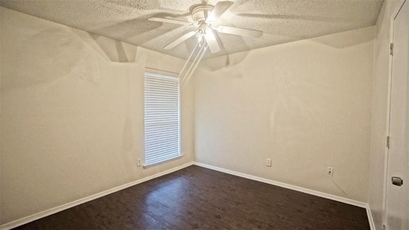 6453 Highview Terrace, Watauga TX 76148 - Photo 6