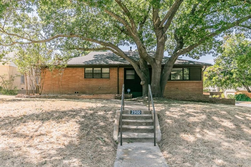 2900 Ryan Place Drive, Fort Worth TX 76110