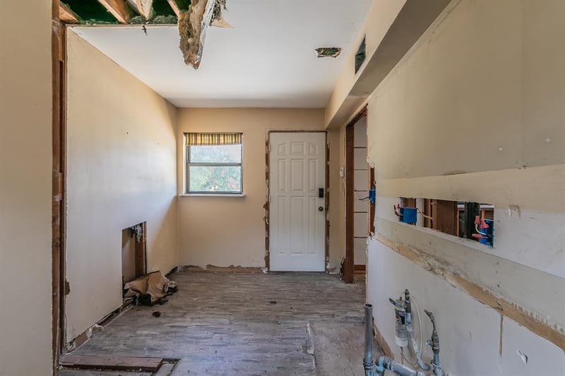 2900 Ryan Place Drive, Fort Worth TX 76110 - Photo 20