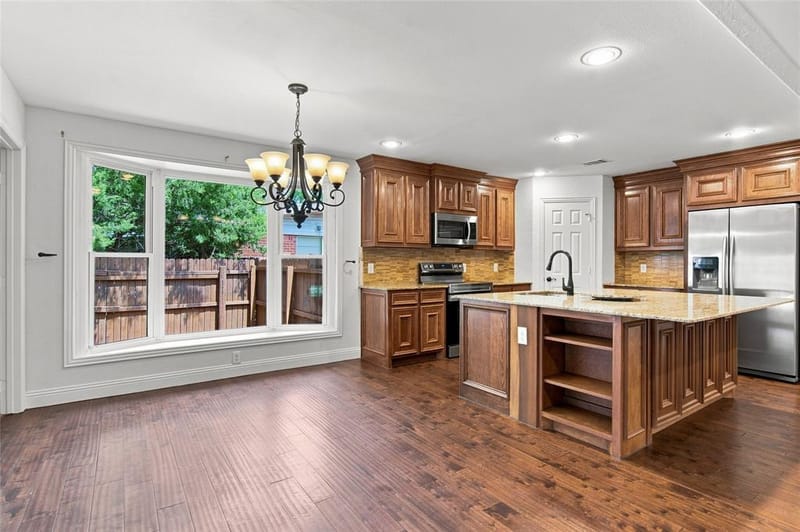 815 National Drive, Irving TX 75060 - Photo 11