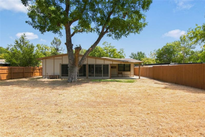 815 National Drive, Irving TX 75060 - Photo 39