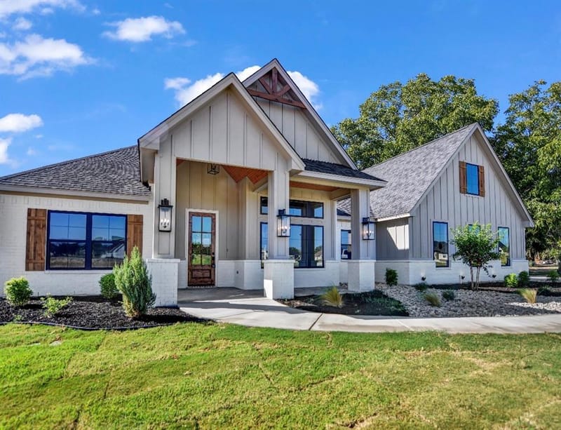 1016 Arbor Vista Drive, Azle TX 76020 - Photo 2
