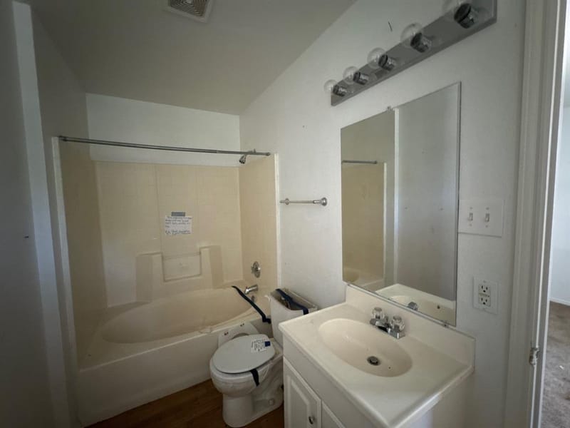 605 Oldham Street, Bonham TX 75418 - Photo 8