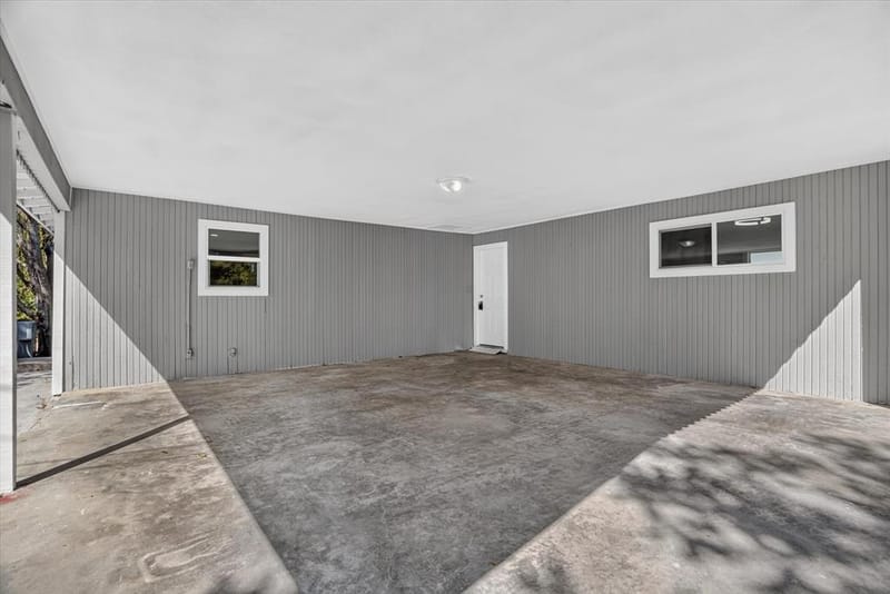 1225 W Belknap Street, Jacksboro TX 76458 - Photo 32