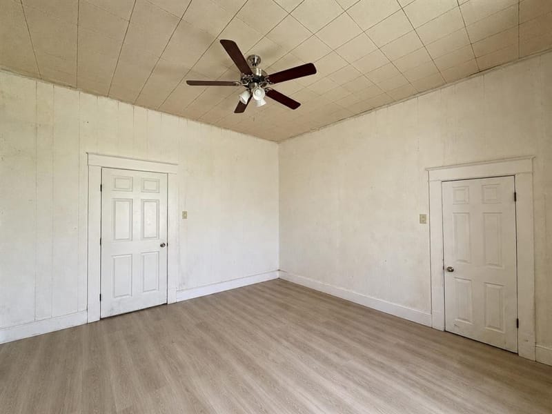 504 Brown Avenue, Paris TX 75460 - Photo 4