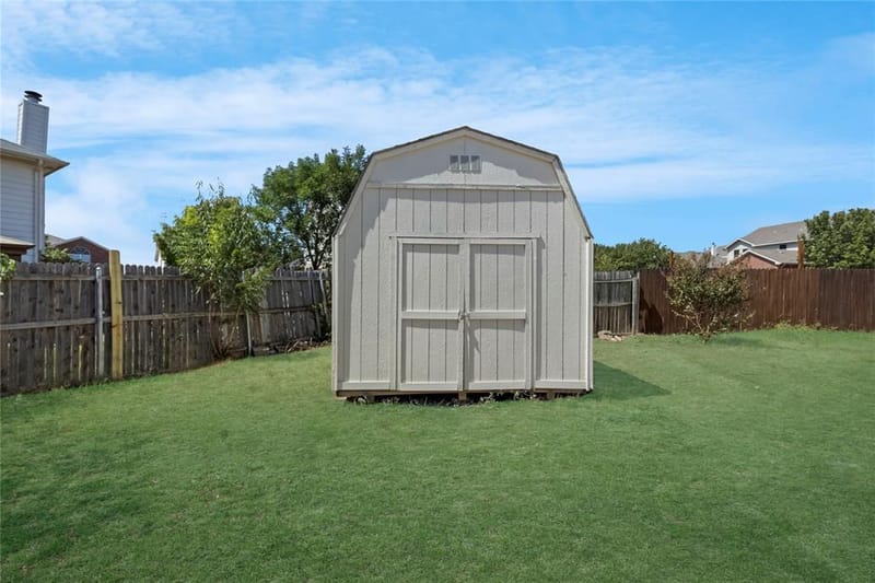 408 Centennial Place, Crowley TX 76036 - Photo 37